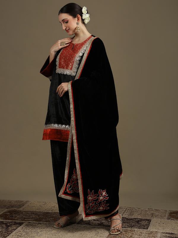 Straight Kurti & Farshi Salwaar Set with Dupatta in Black & Rust Orange